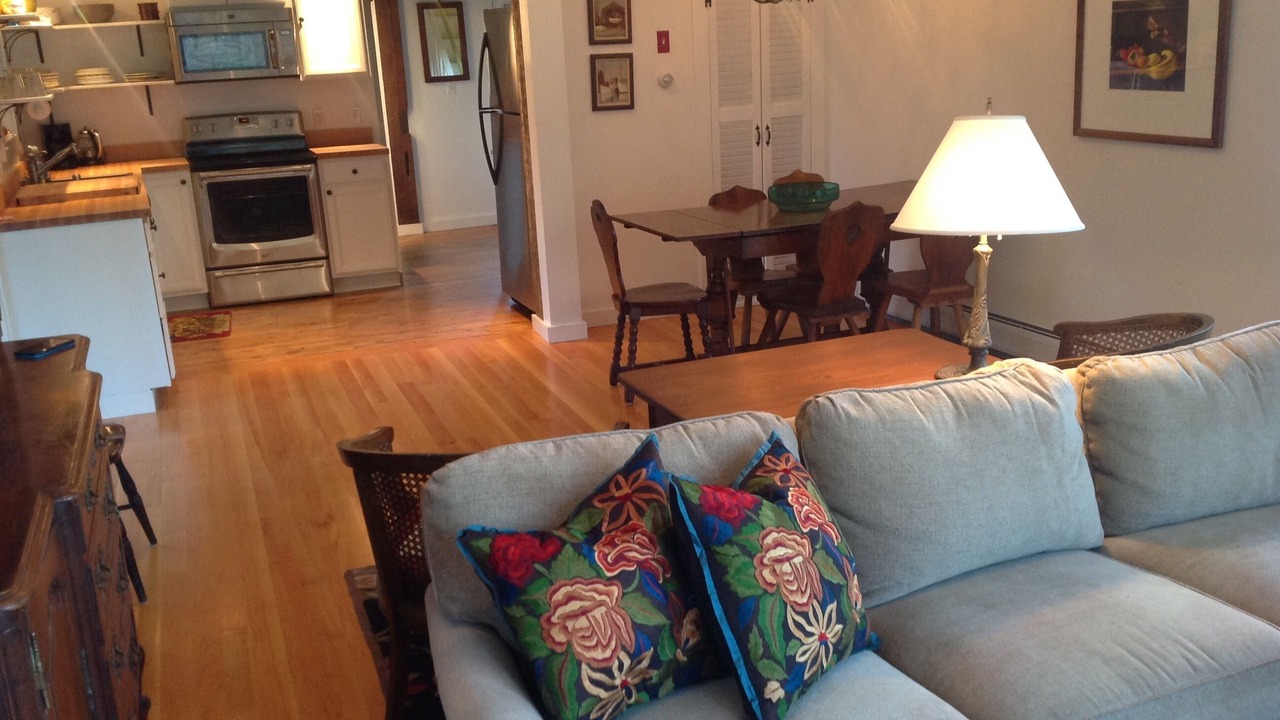 Photo of Bedroom in Housatonic