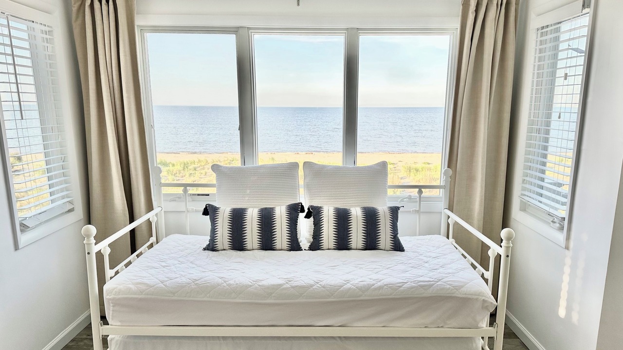 Photo of Bedroom in Broadkill Beach