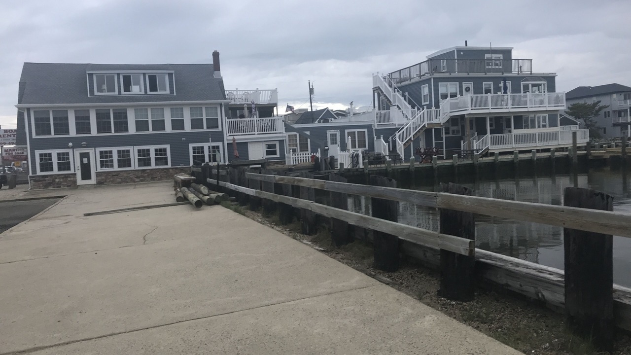 Photo of Others in Ship Bottom