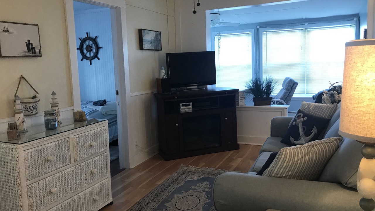Photo of Livingroom in Ship Bottom