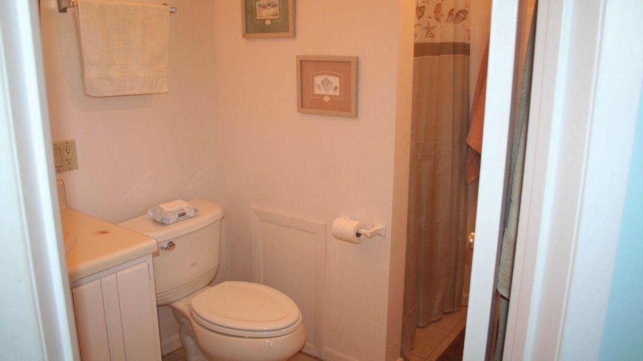 Photo of Bathroom in Rehoboth Beach