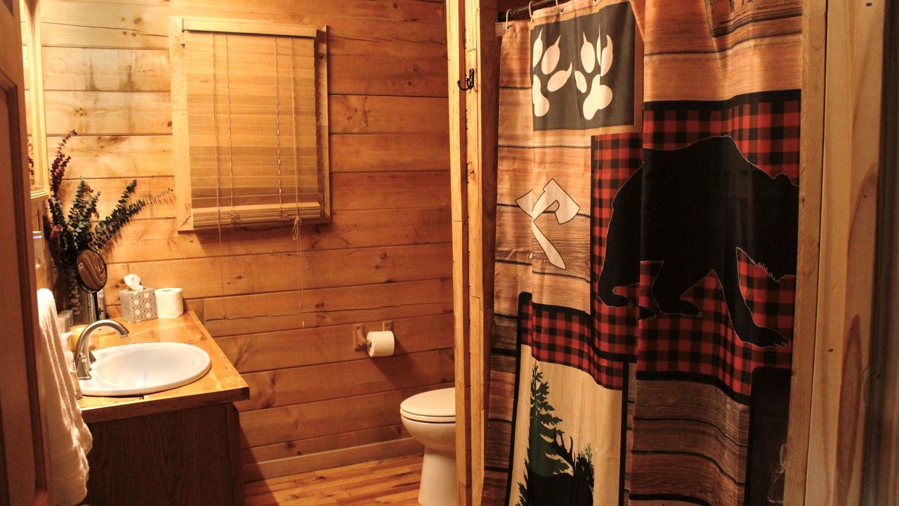 Photo of Bathroom in Mace