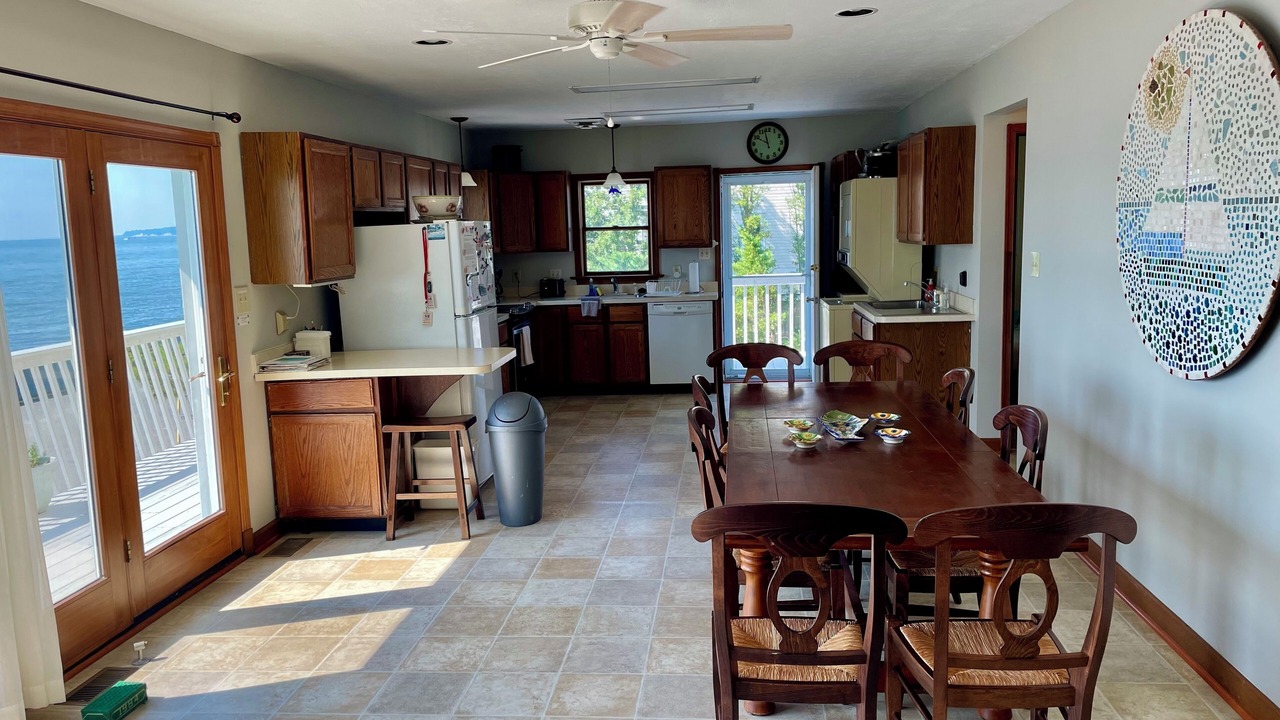 Photo of Livingroom in North Beach