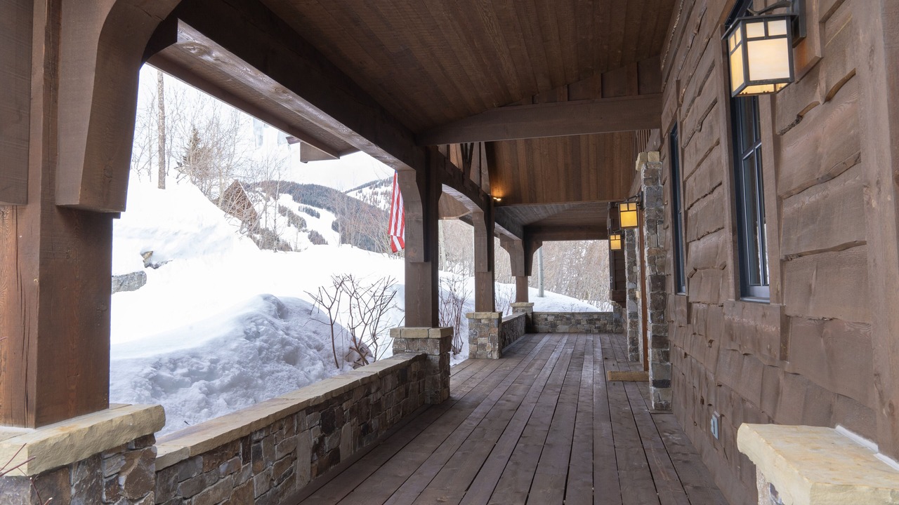 Photo of Patio Balcony in Whitefish