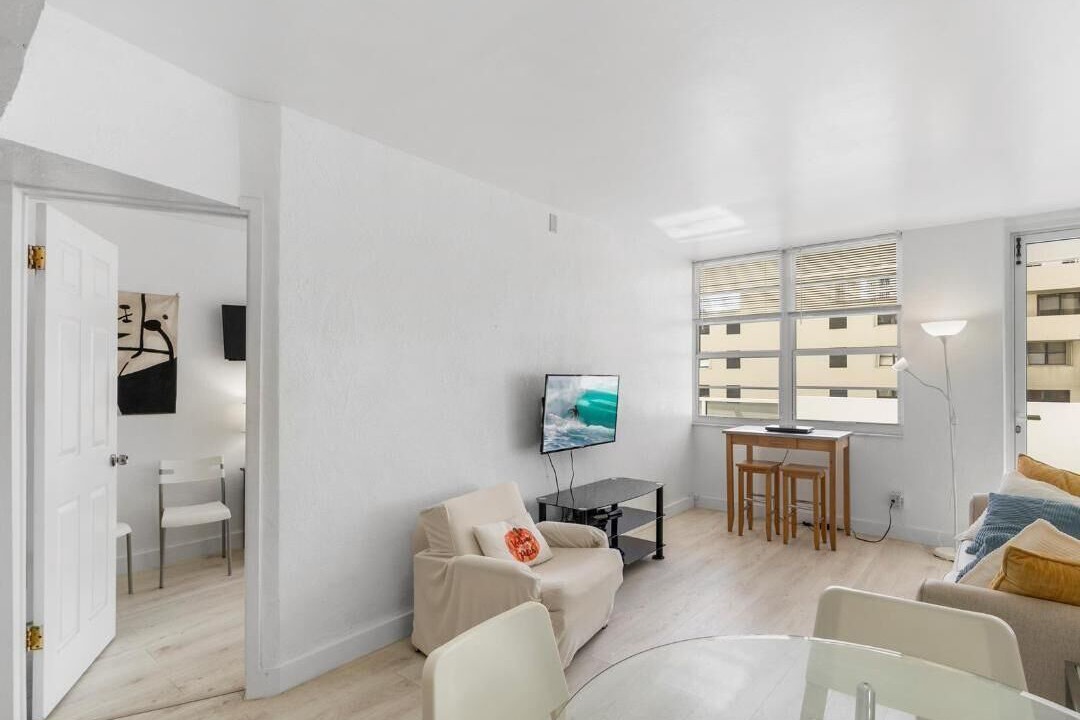 Photo of Livingroom in South Beach