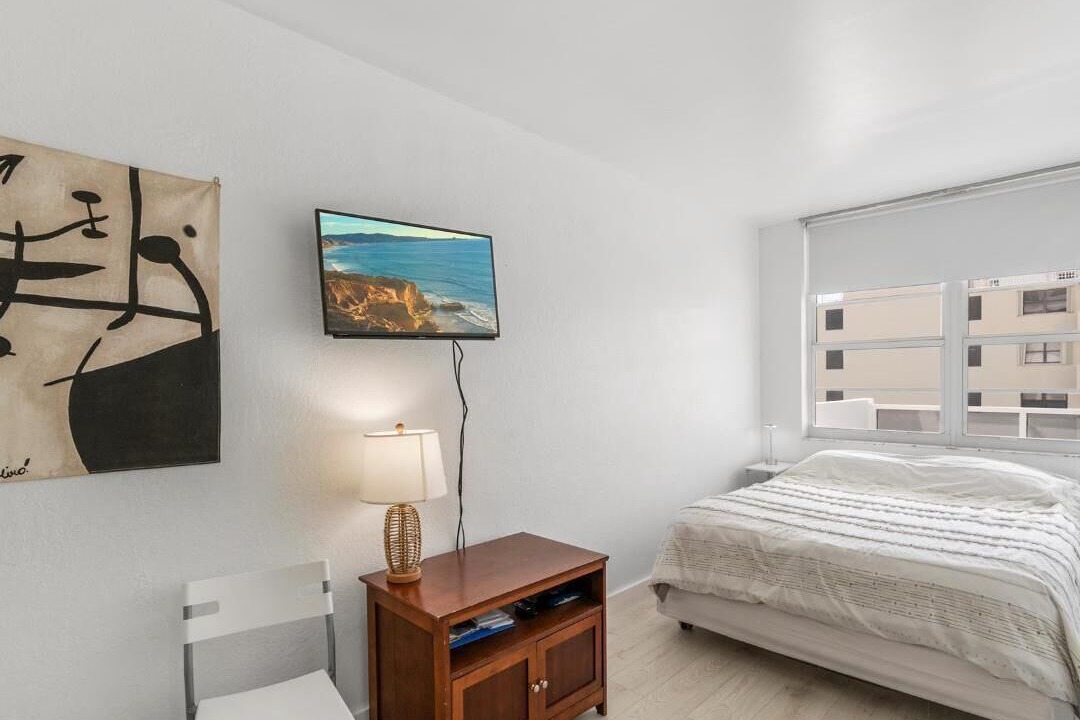 Photo of Bedroom in South Beach
