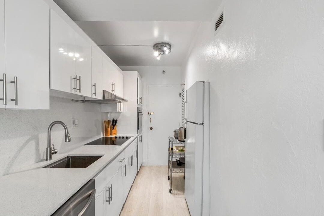 Photo of Kitchen in South Beach