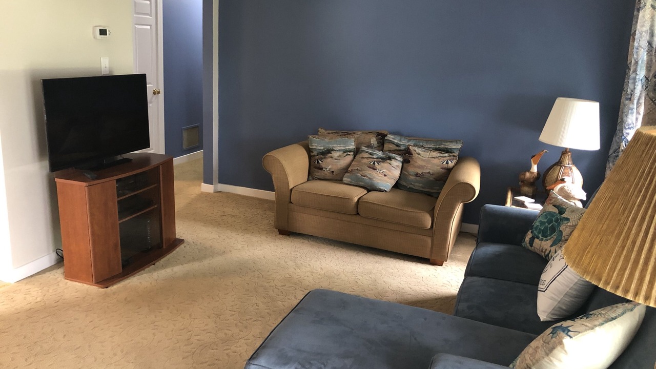 Photo of Livingroom in Village Green