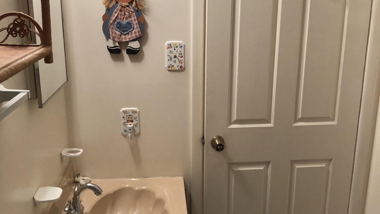 Photo of Bathroom in Village Green