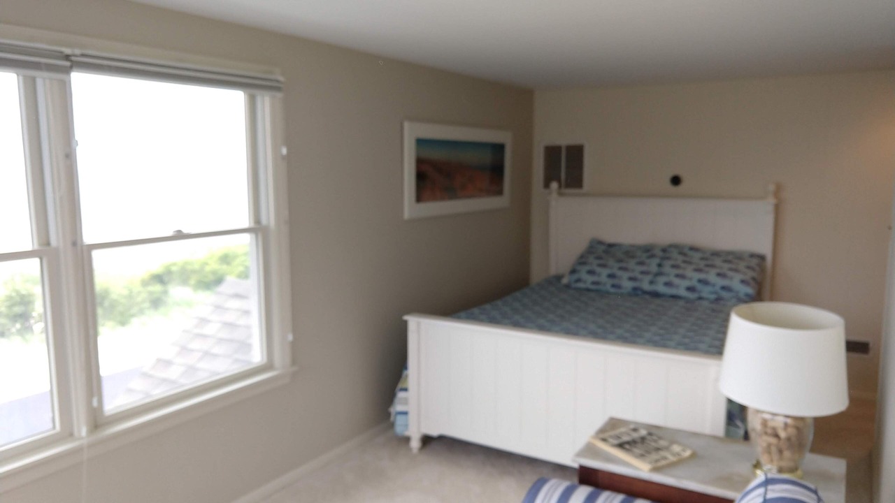 Photo of Bedroom in Town Bank