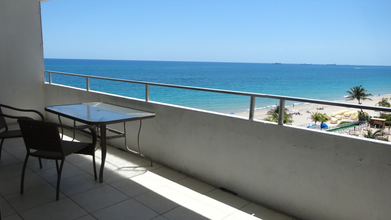 Photo of Patio Balcony in Galt Mile