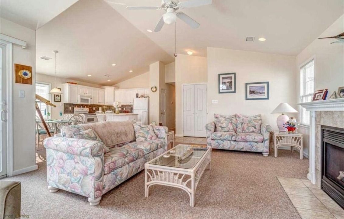Photo of Livingroom in Wildwood