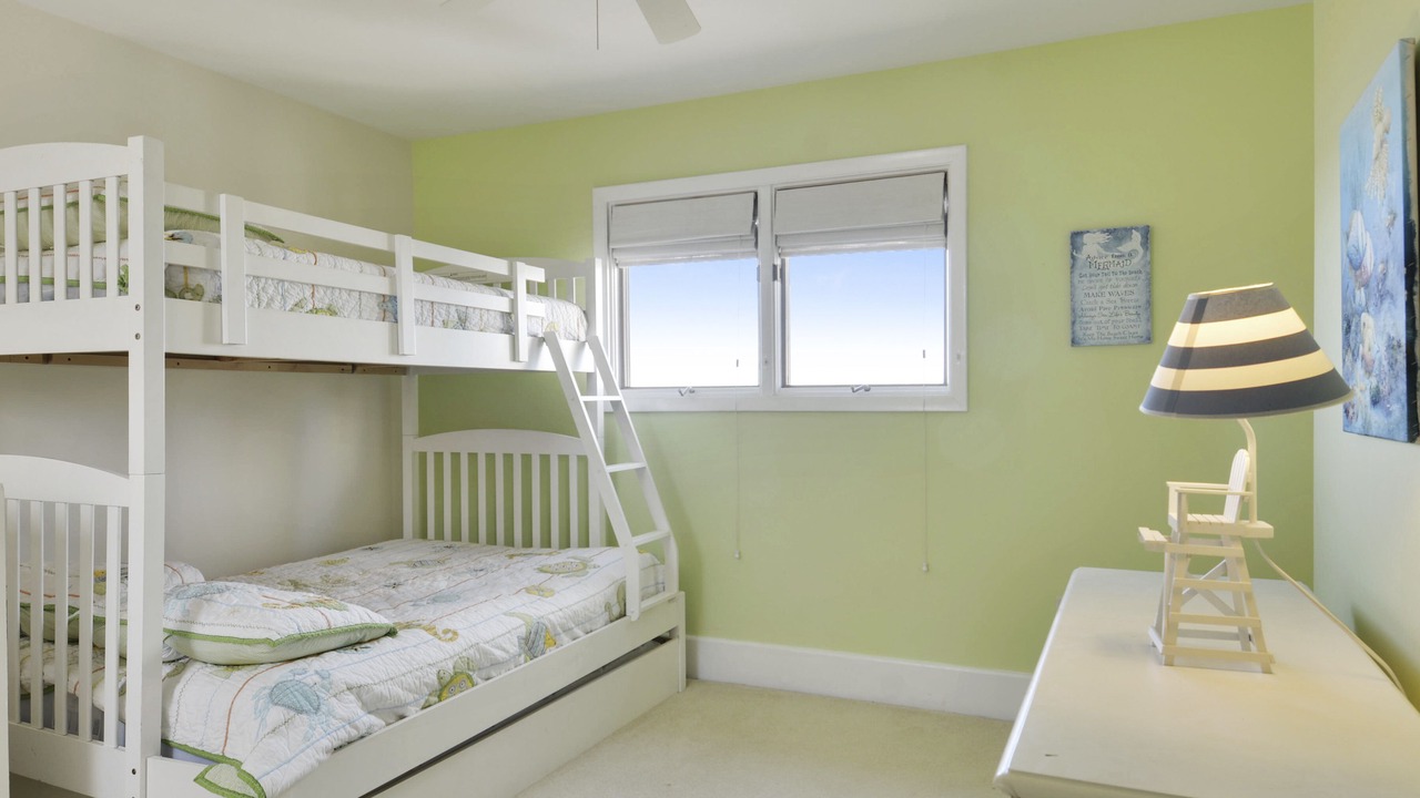 Photo of Bedroom in Fenwick Island