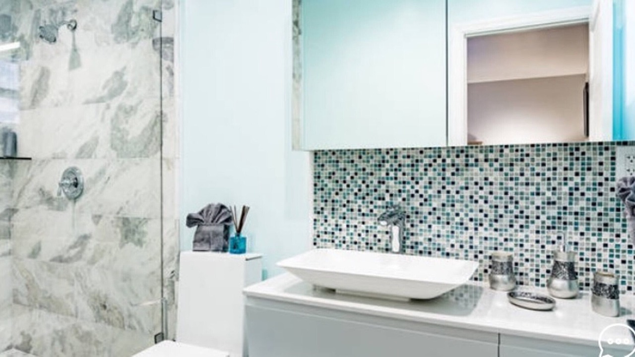 Photo of Bathroom in Hollywood Hills