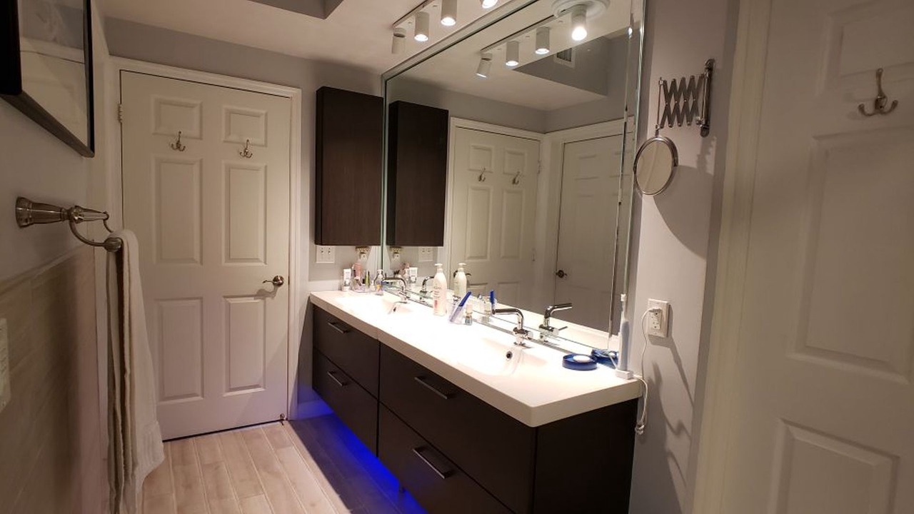 Photo of Bathroom in Aventura