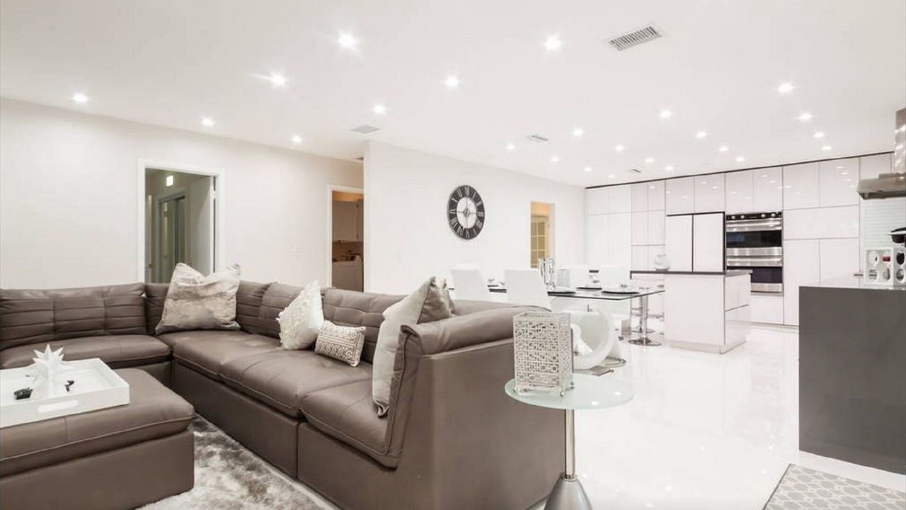 Photo of Livingroom in Hollywood Hills