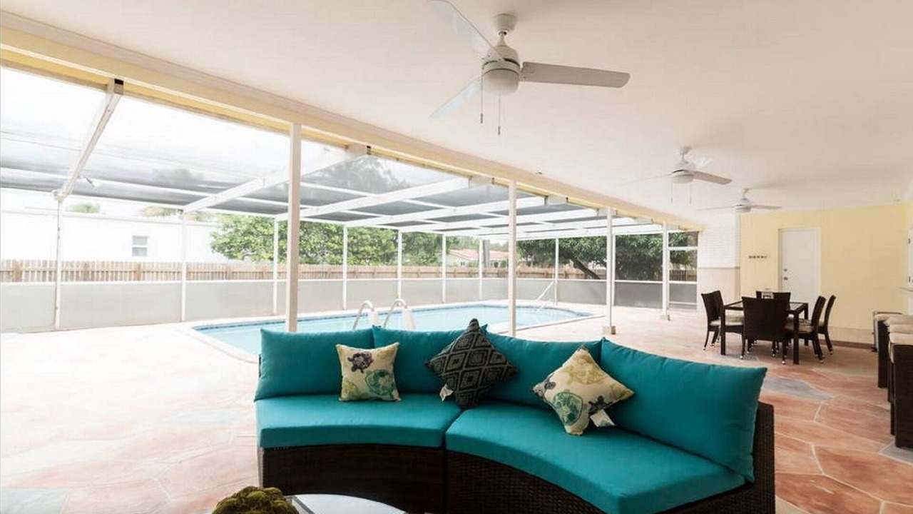Photo of Livingroom in Hollywood Hills