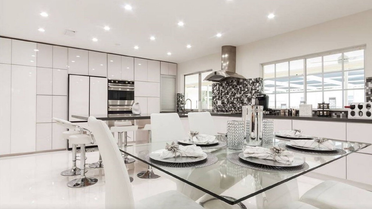 Photo of Kitchen in Hollywood Hills
