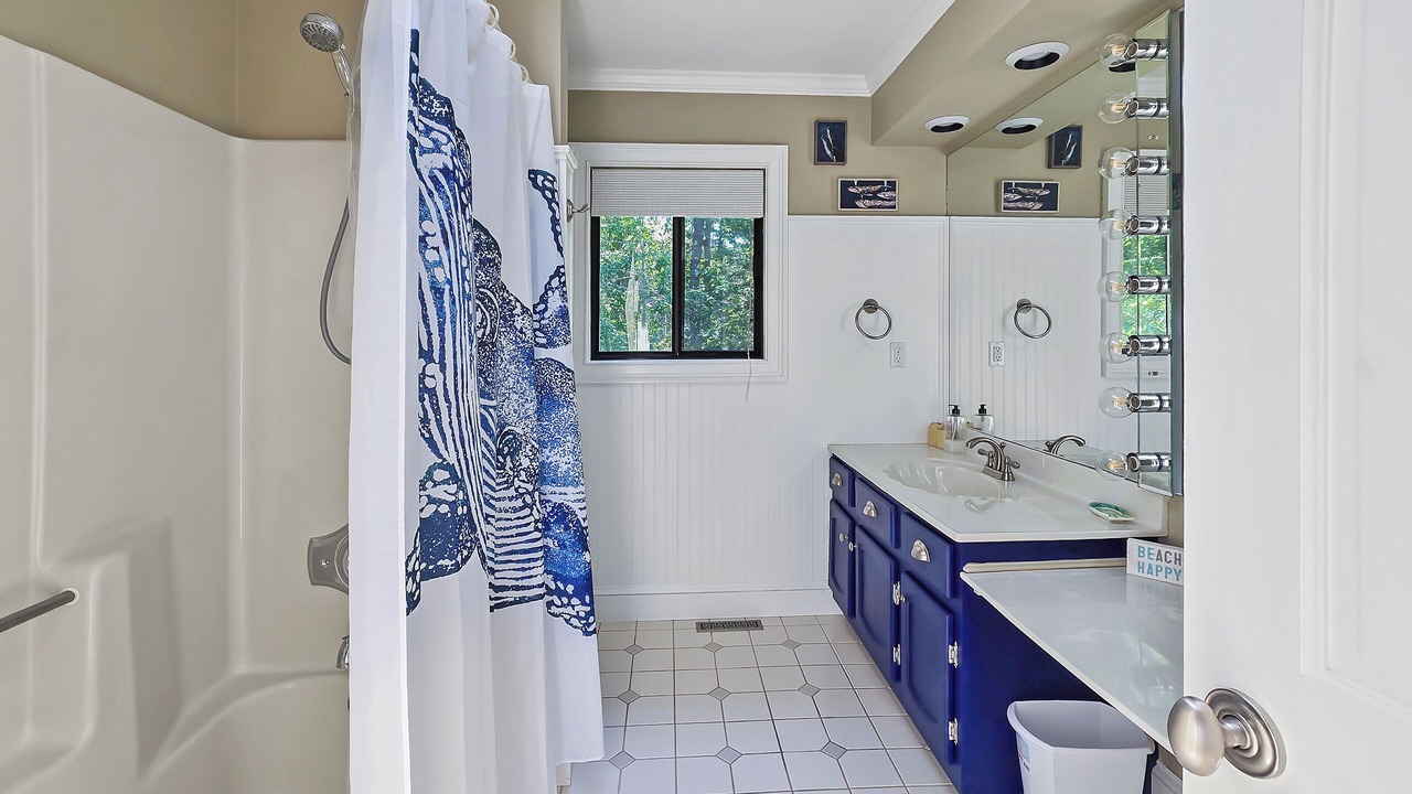 Photo of Bathroom in Truro