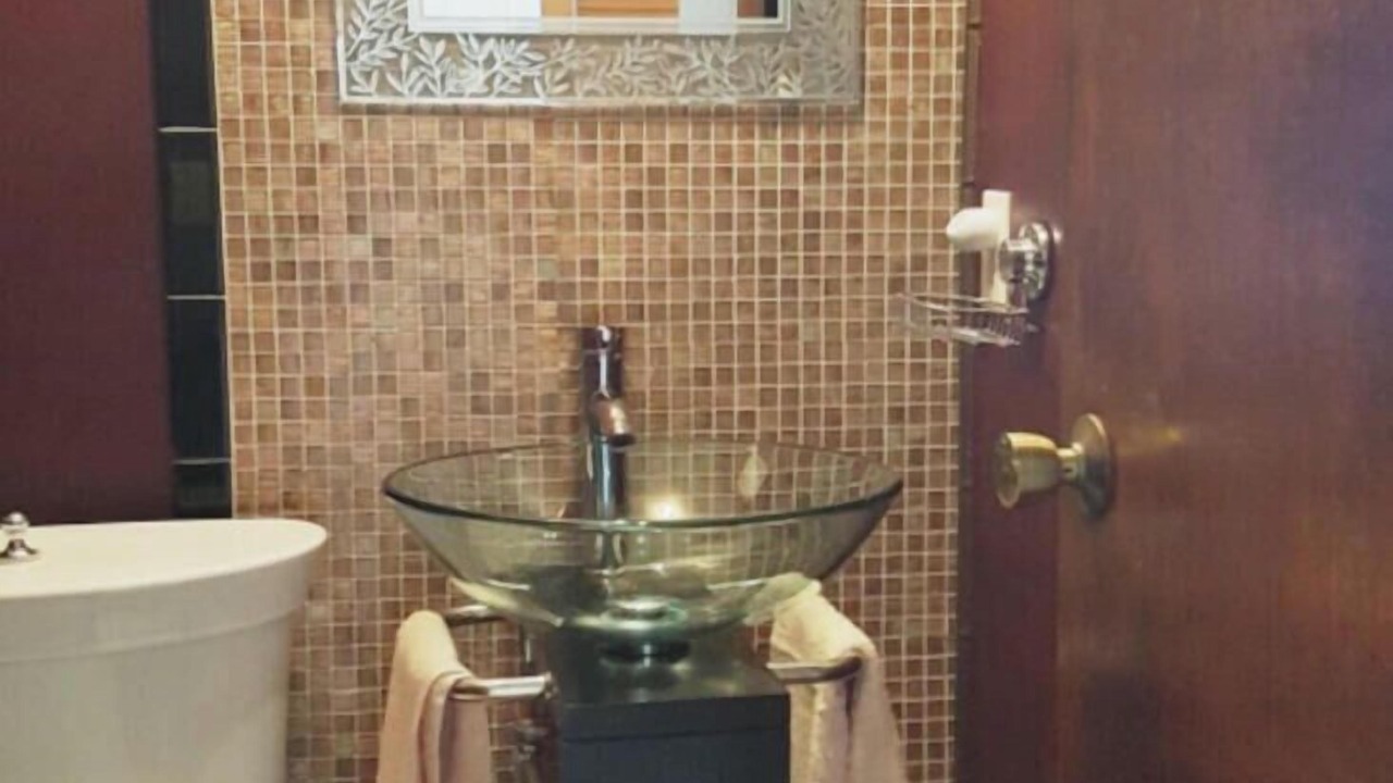 Photo of Bathroom in Hollywood