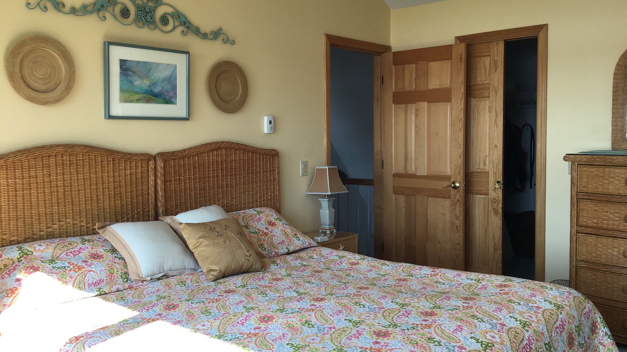 Photo of Bedroom in Yarmouth Port