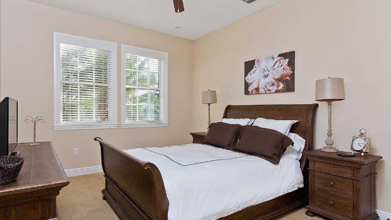 Photo of Bedroom in Cypress Point