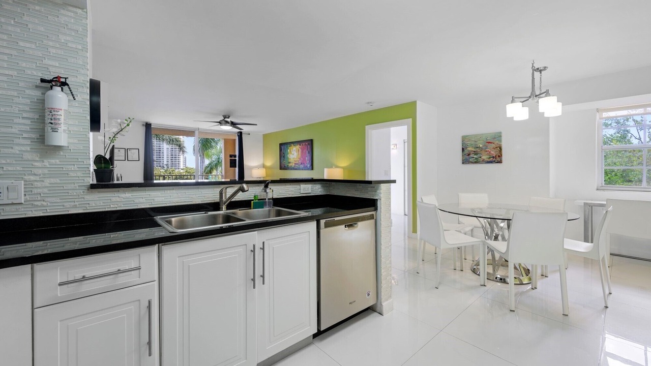 Photo of Kitchen in Aventura