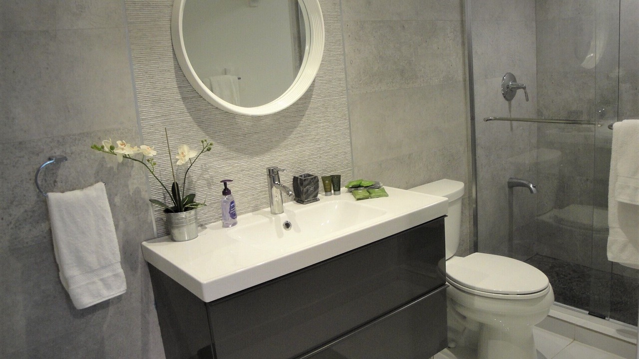 Photo of Bathroom in Aventura
