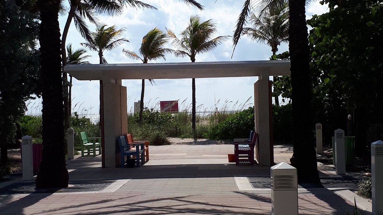 Photo of Patio Balcony in Lauderdale-by-the-Sea