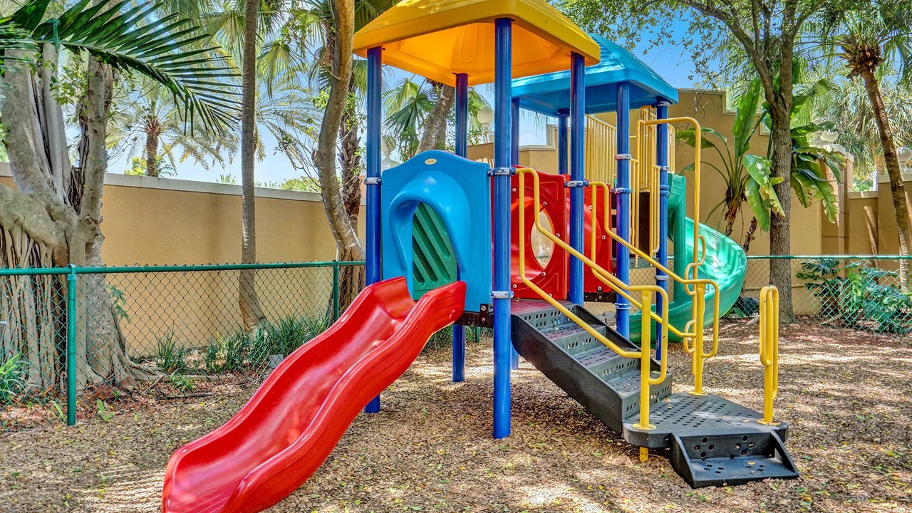 Photo of Others in Aventura