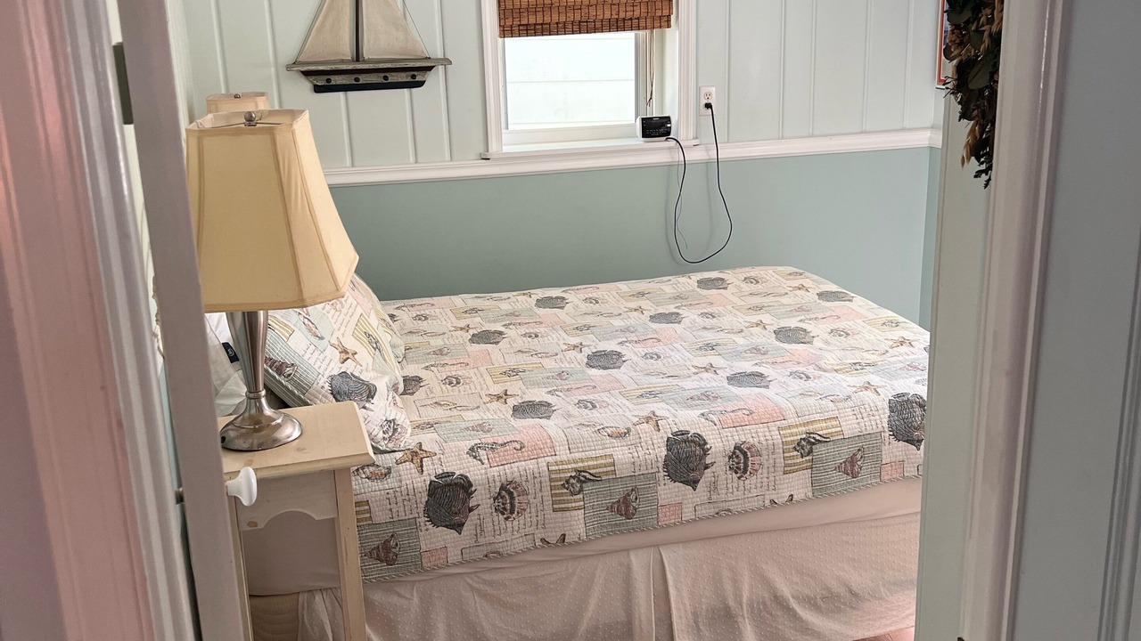 Photo of Bedroom in Dewey Beach