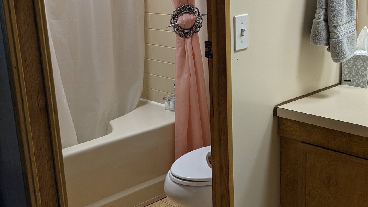 Photo of Bathroom in Grimstead