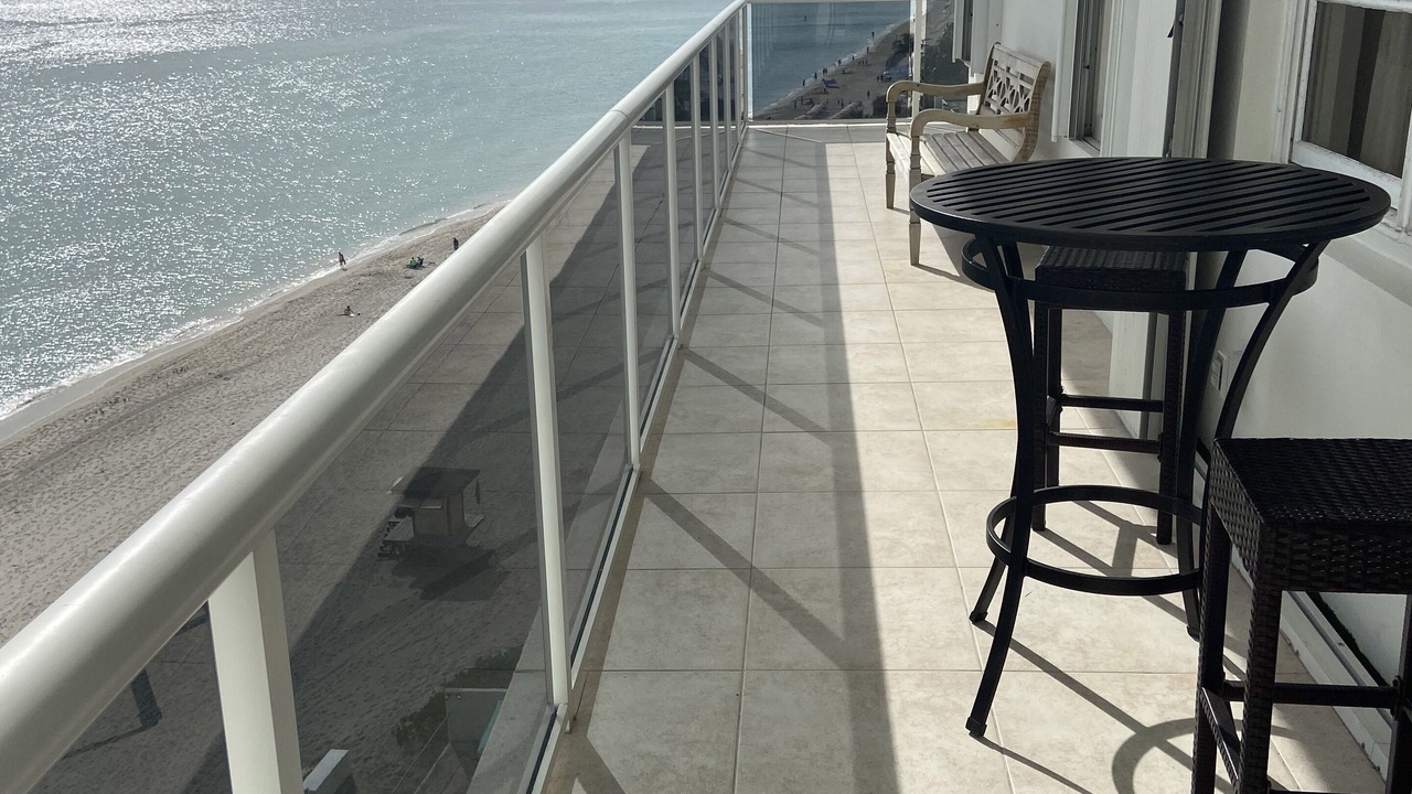 Photo of Outdoor in Hollywood South Central Beach
