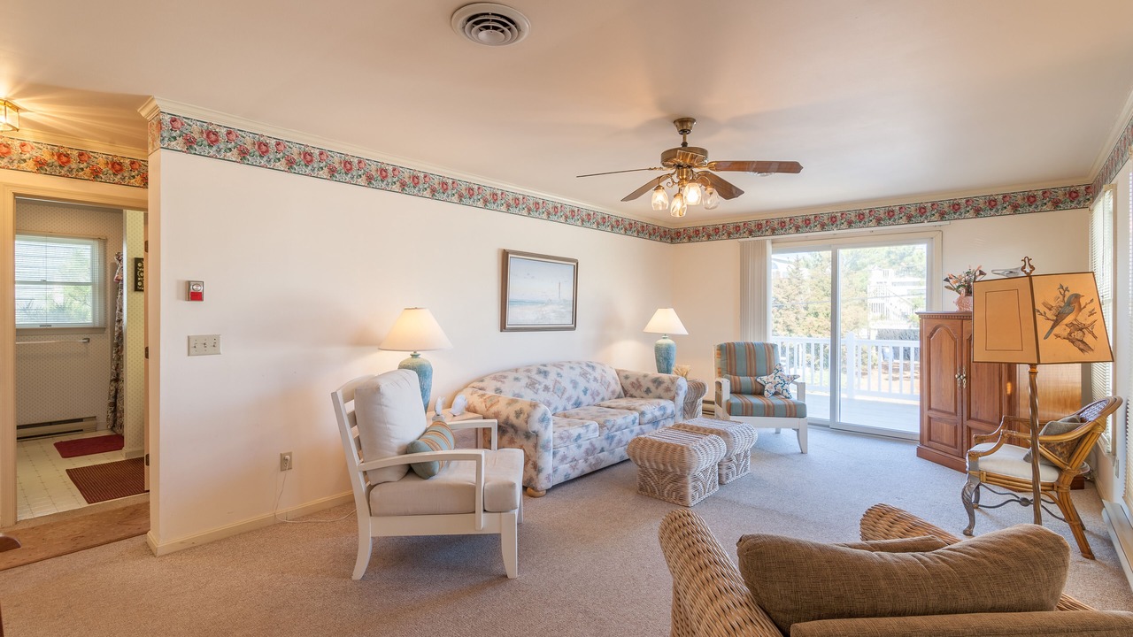 Photo of Livingroom in Fenwick Island