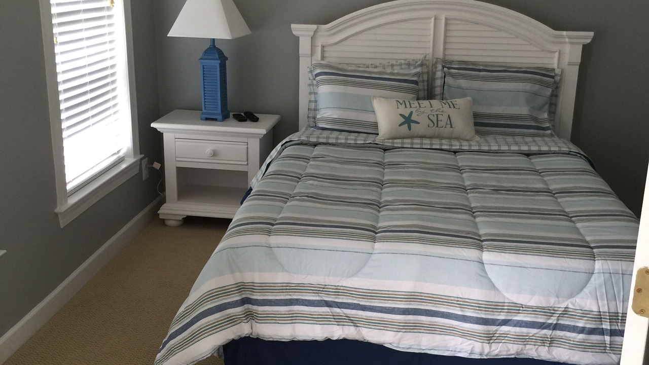 Photo of Bedroom in Sunset Island