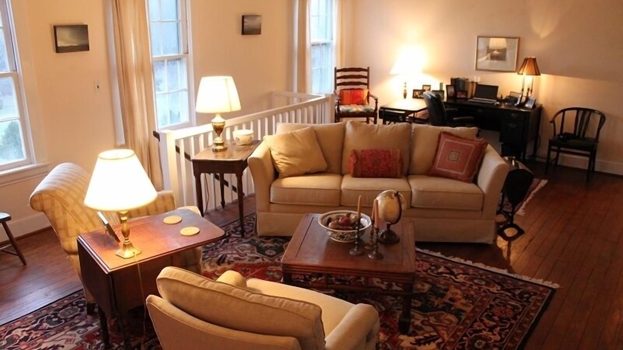 Photo of Bedroom in Cobham