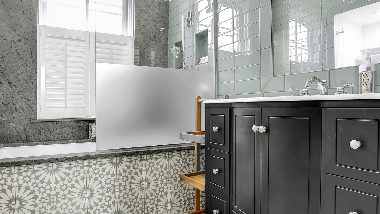 Photo of Bathroom in Historic District