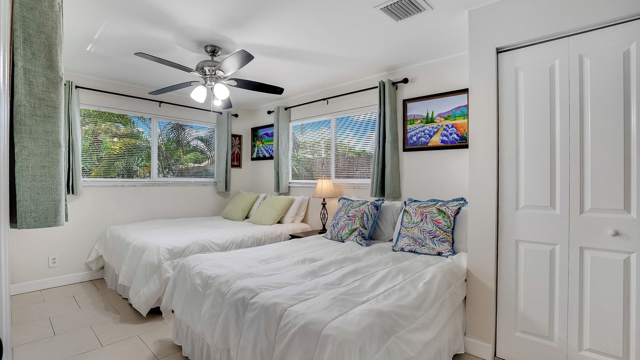 Photo of Bedroom in Hallandale Beach
