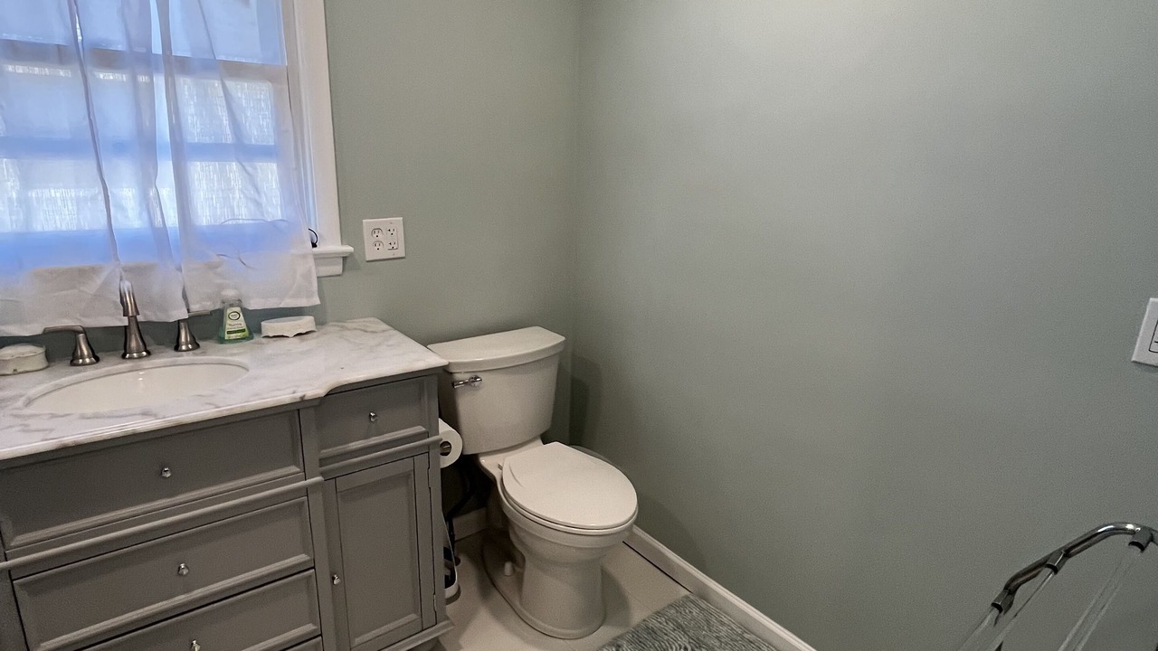 Photo of Bathroom in Stone Harbor