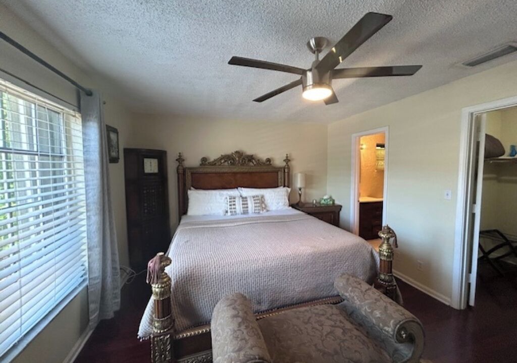 Photo of Bedroom in Highland Beach