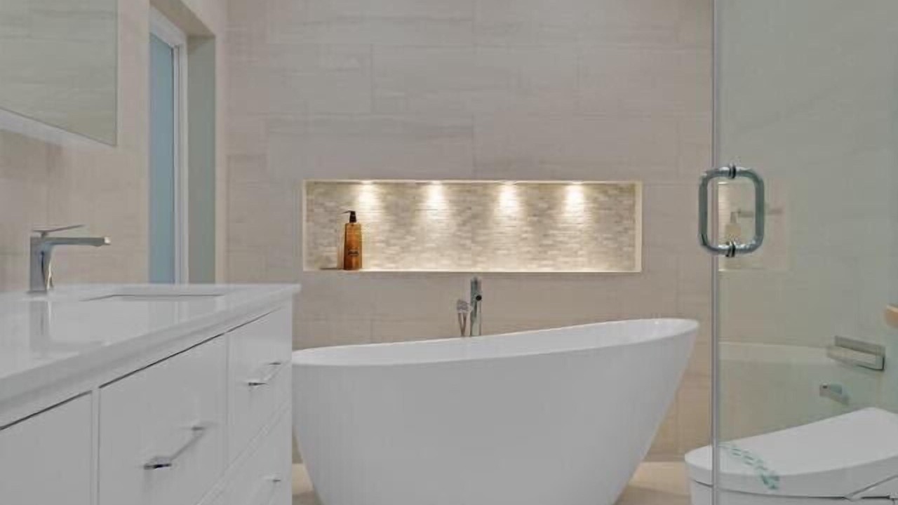 Photo of Bathroom in Miami Shores