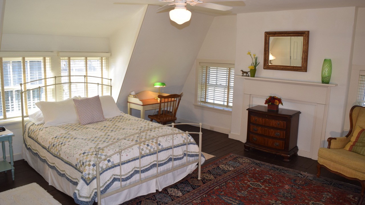 Photo of Bedroom in Chestertown