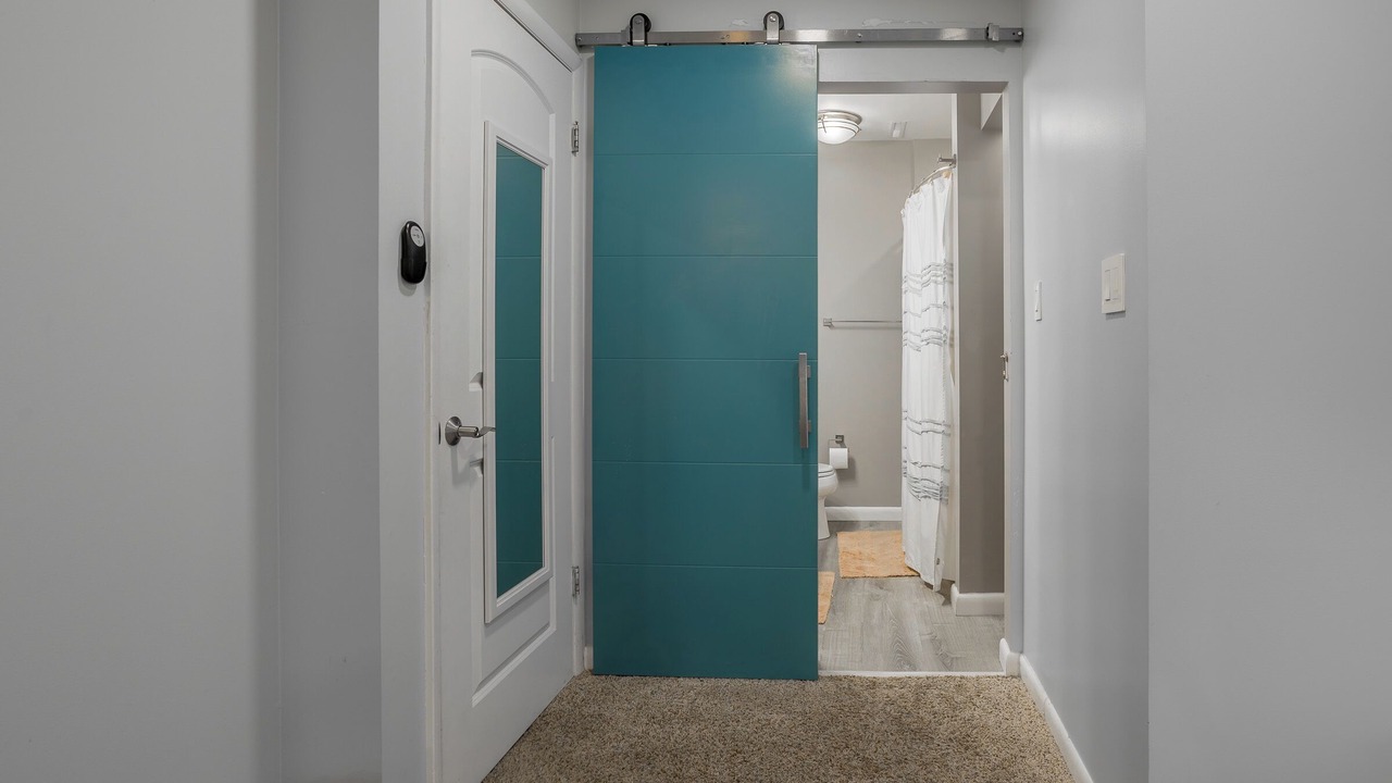 Photo of Bathroom in Country Club Estates