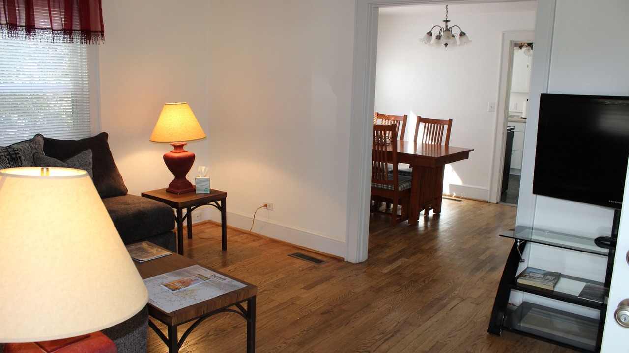 Photo of Livingroom in Woolen Mills