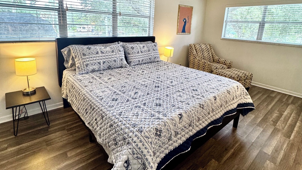 Photo of Bedroom in River Oaks