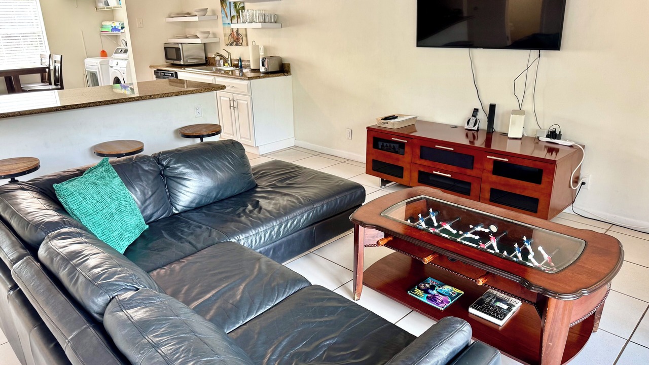Photo of Bedroom in River Oaks