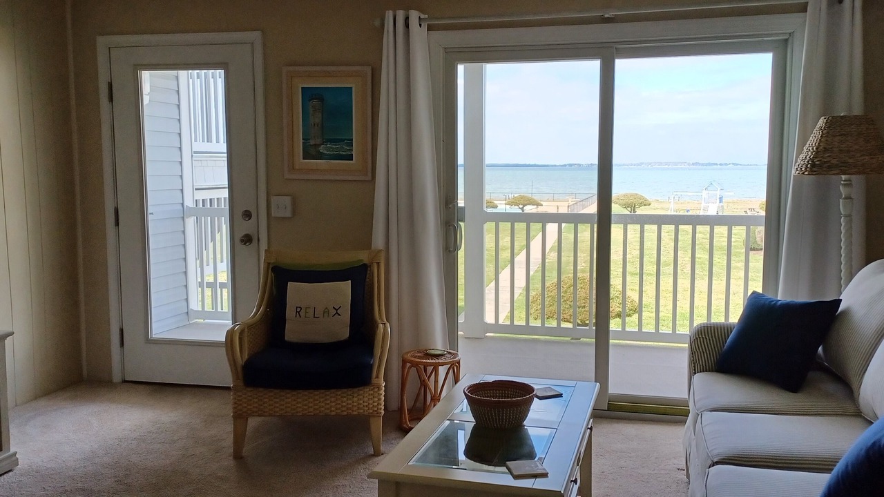 Photo of Livingroom in Ocean View