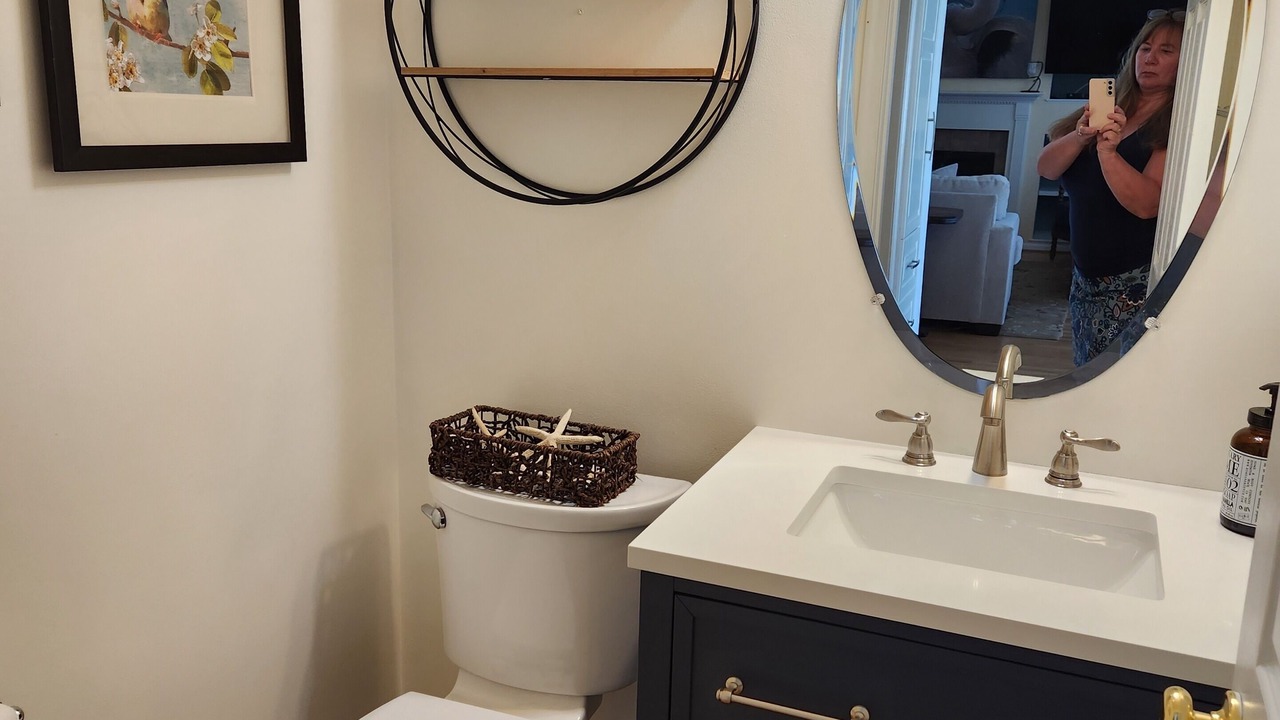 Photo of Bathroom in Ocean View