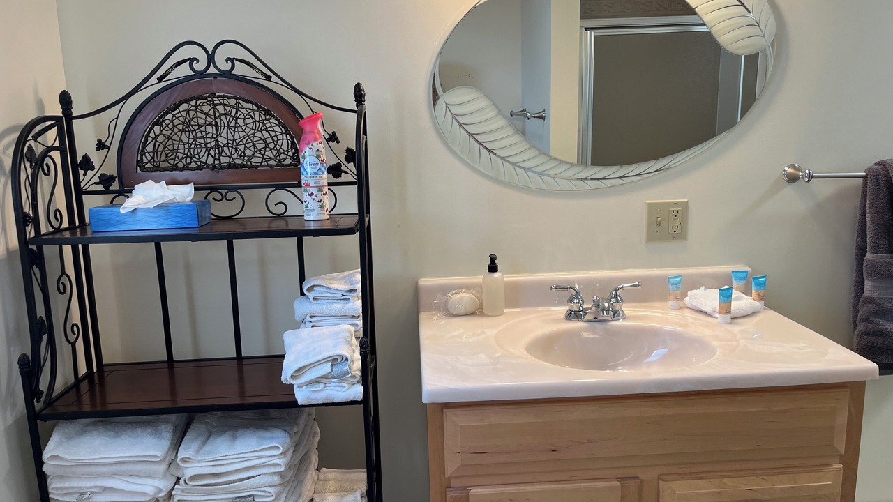 Photo of Bathroom in Rock Hall