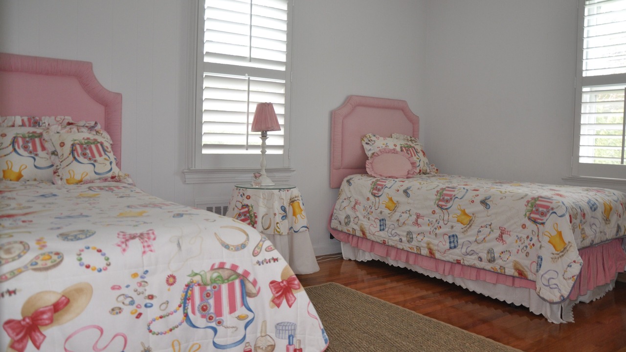 Photo of Bedroom in Spring Lake